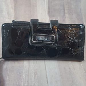 Kenneth Cole Reaction Wristlet ? Wallet